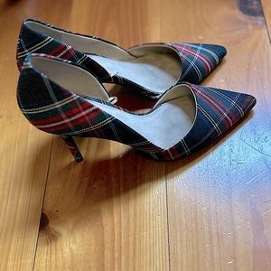 Old Navy Tartan D’Orsay Pumps Size 10